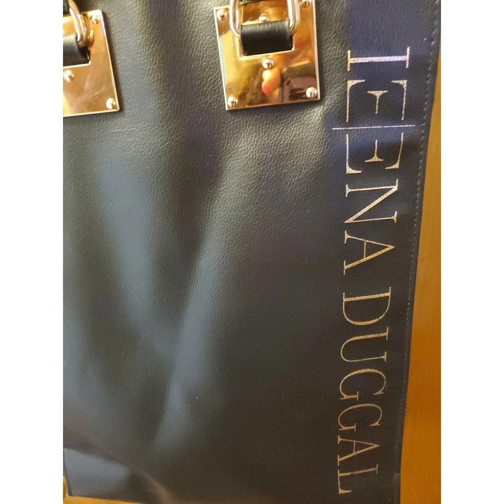 Vintage Black Shoulder purse w/logo IEENA DUGGAL‎ Designer Tall leather Tote